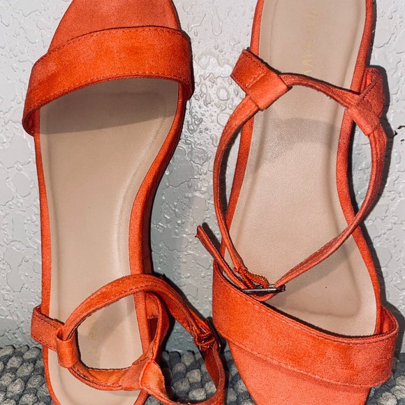 Old Navy Pink Wedge Sandals U.S. Size 8 - Picture 1 of 4